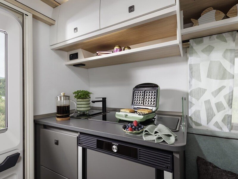 csm Fendt Caravan Wohnwagen kaufen Apero Kueche01 99f81feb16