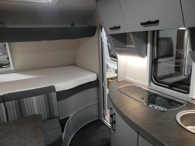 Knaus Sport En Fun 480 QL image