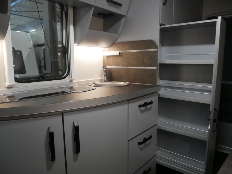 Knaus Sport En Fun 480 QL image