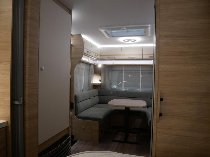 Fendt Bianco Selection 465 SFB image