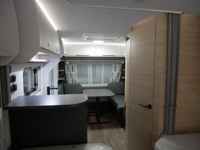 Fendt Apero 465 TG image