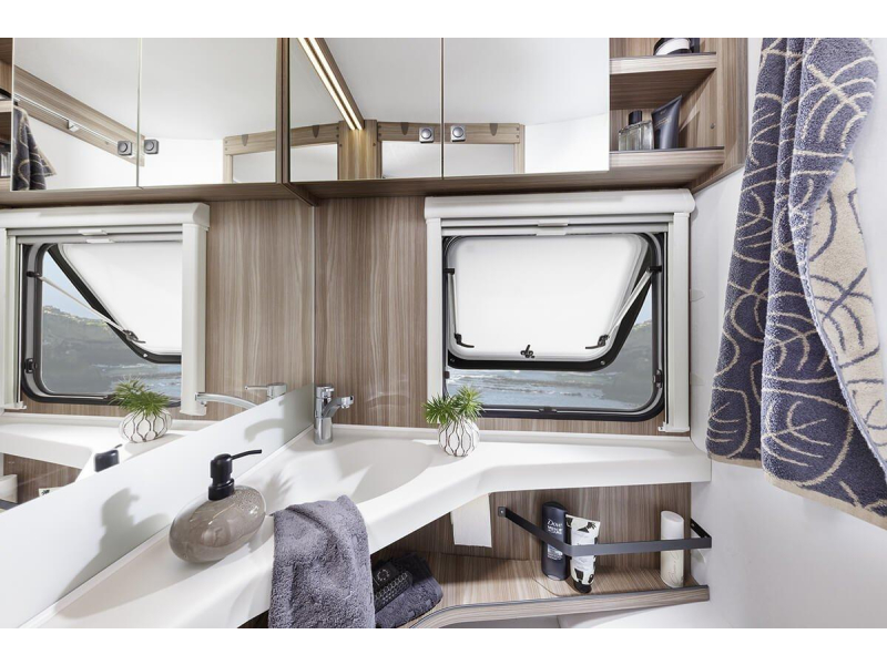 Fendt Tendenza 465 SFB image