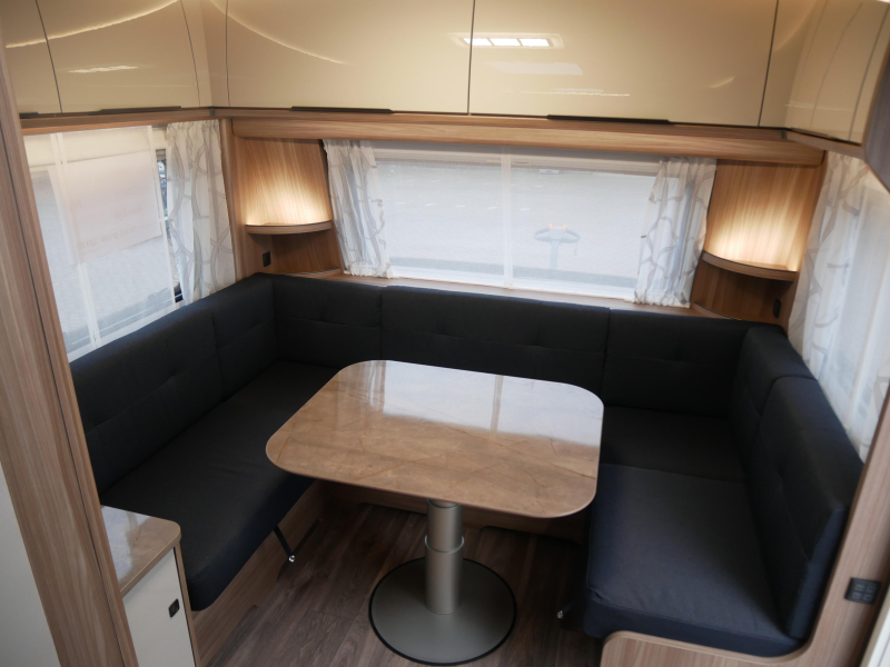 Fendt Tendenza 560 SFDW image