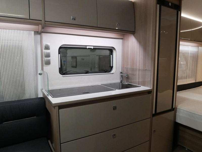 Fendt Tendenza 465 SFB image