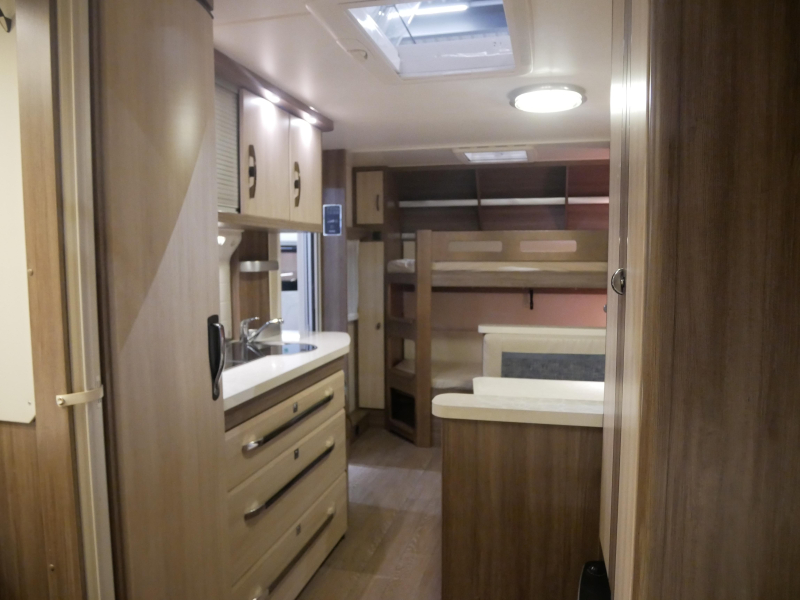 Hobby De Luxe 540 KMFE image