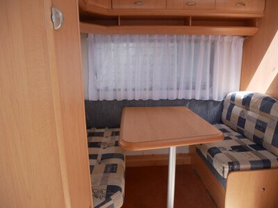 Hobby De Luxe 440 SF image