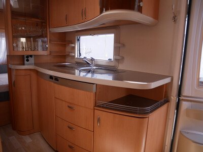 Hobby De Luxe 440 SF image