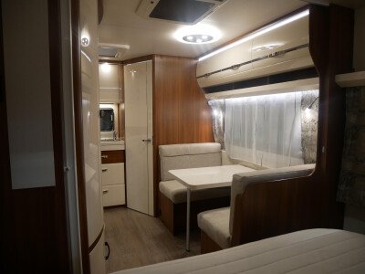 Hobby Excellent 460 SFF image