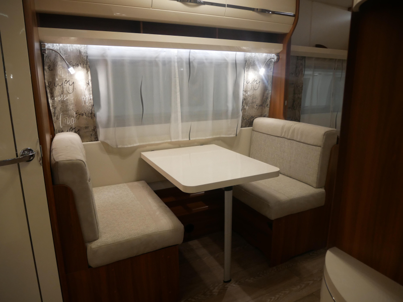 Hobby Excellent 460 SFF image