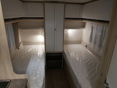 Hobby De Luxe 460 LU image