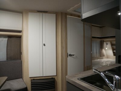 Hobby De Luxe 495 UL image