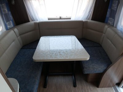 Hobby De Luxe Easy 460 LU image
