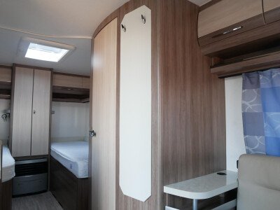 Hobby De Luxe Easy 460 LU image