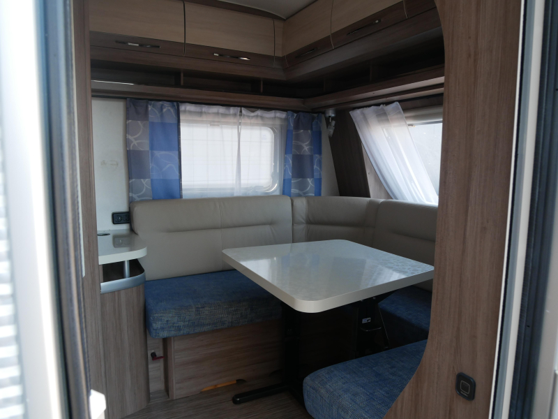 Hobby De Luxe Easy 460 LU image