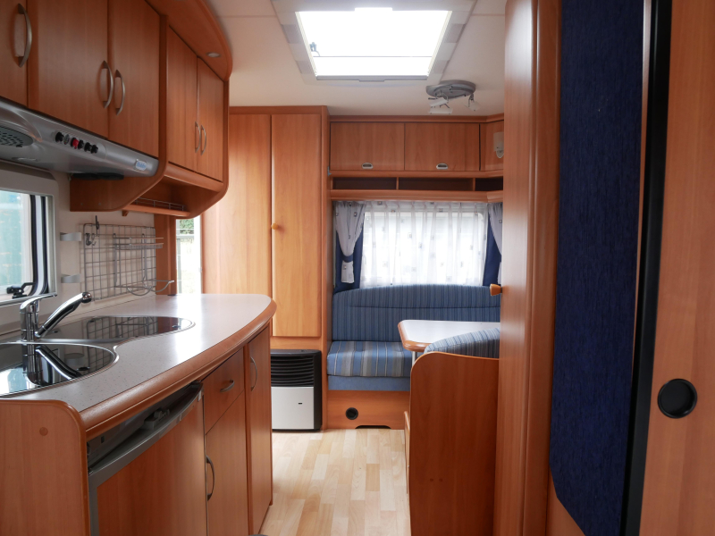 Hobby De Luxe Easy 440 SF image