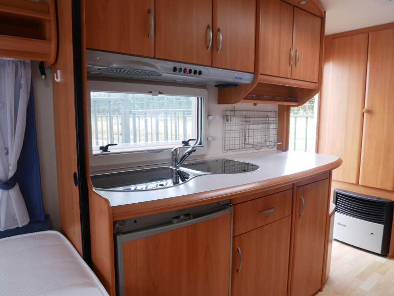 Hobby De Luxe Easy 440 SF image