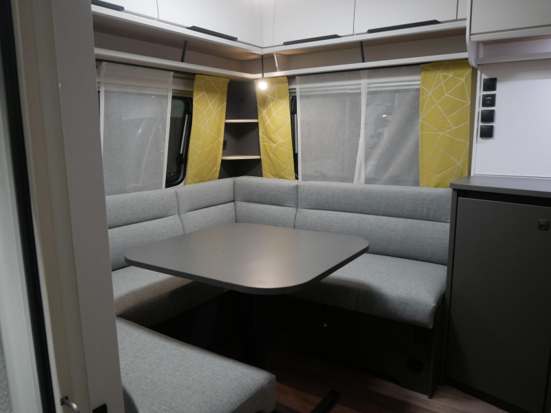 Fendt Apero 495 SFB image