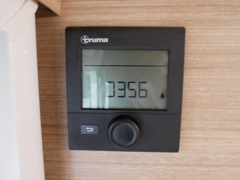 Fendt Bianco Activ 445 SFB image