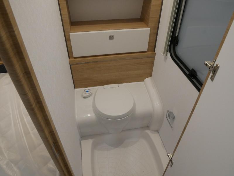 Fendt Bianco Selection 465 SFB image