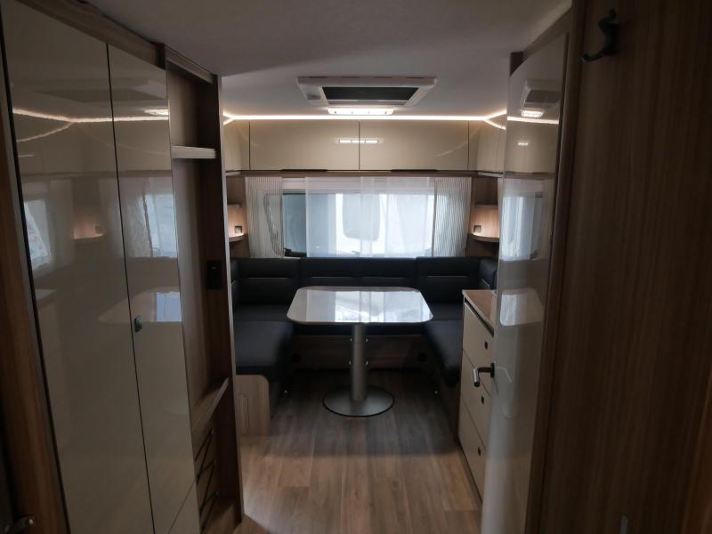 Fendt Tendenza 560 SG image