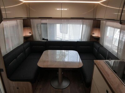 Fendt Tendenza 560 SG image